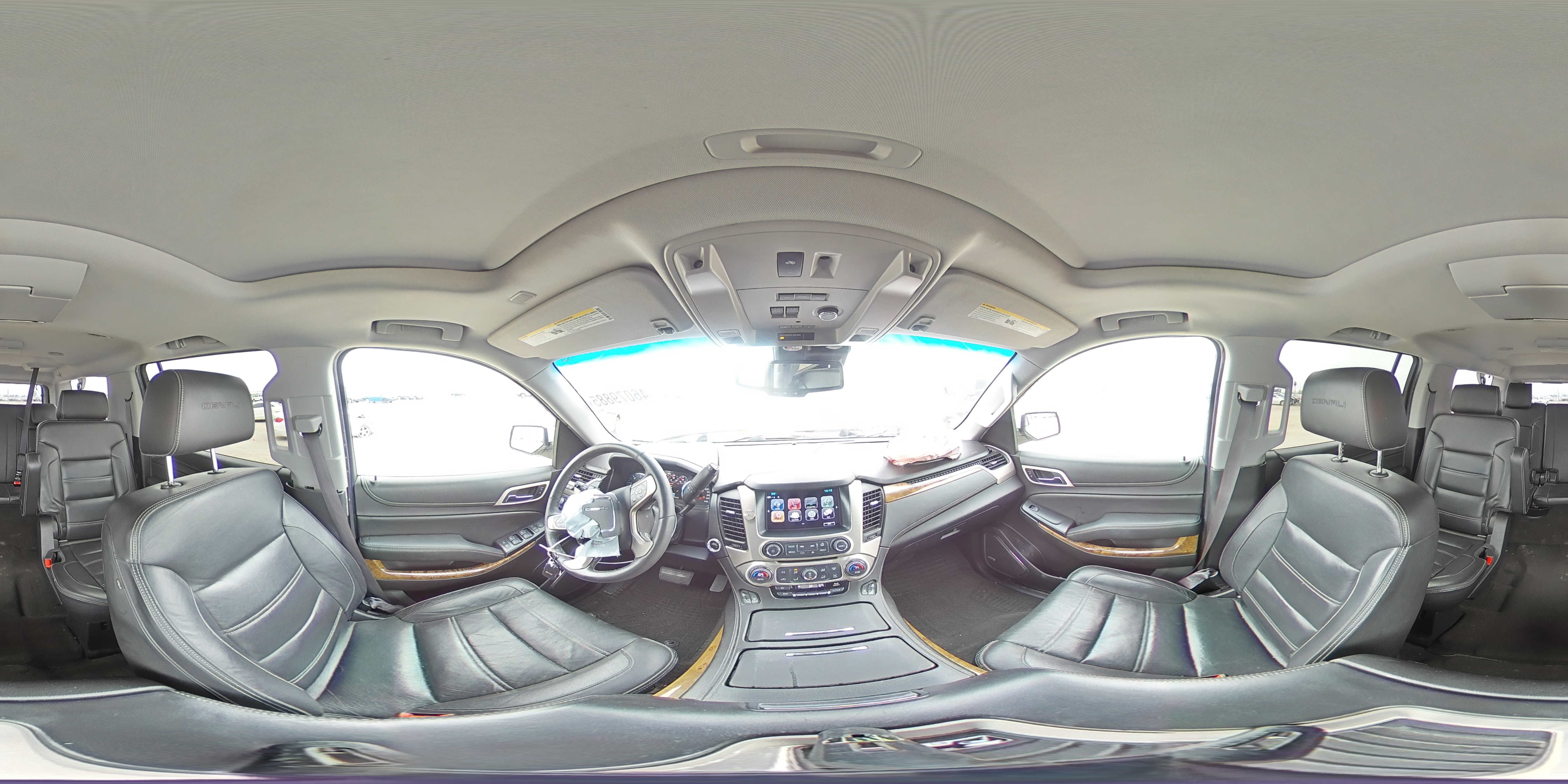 2017 GMC Yukon - Image 14