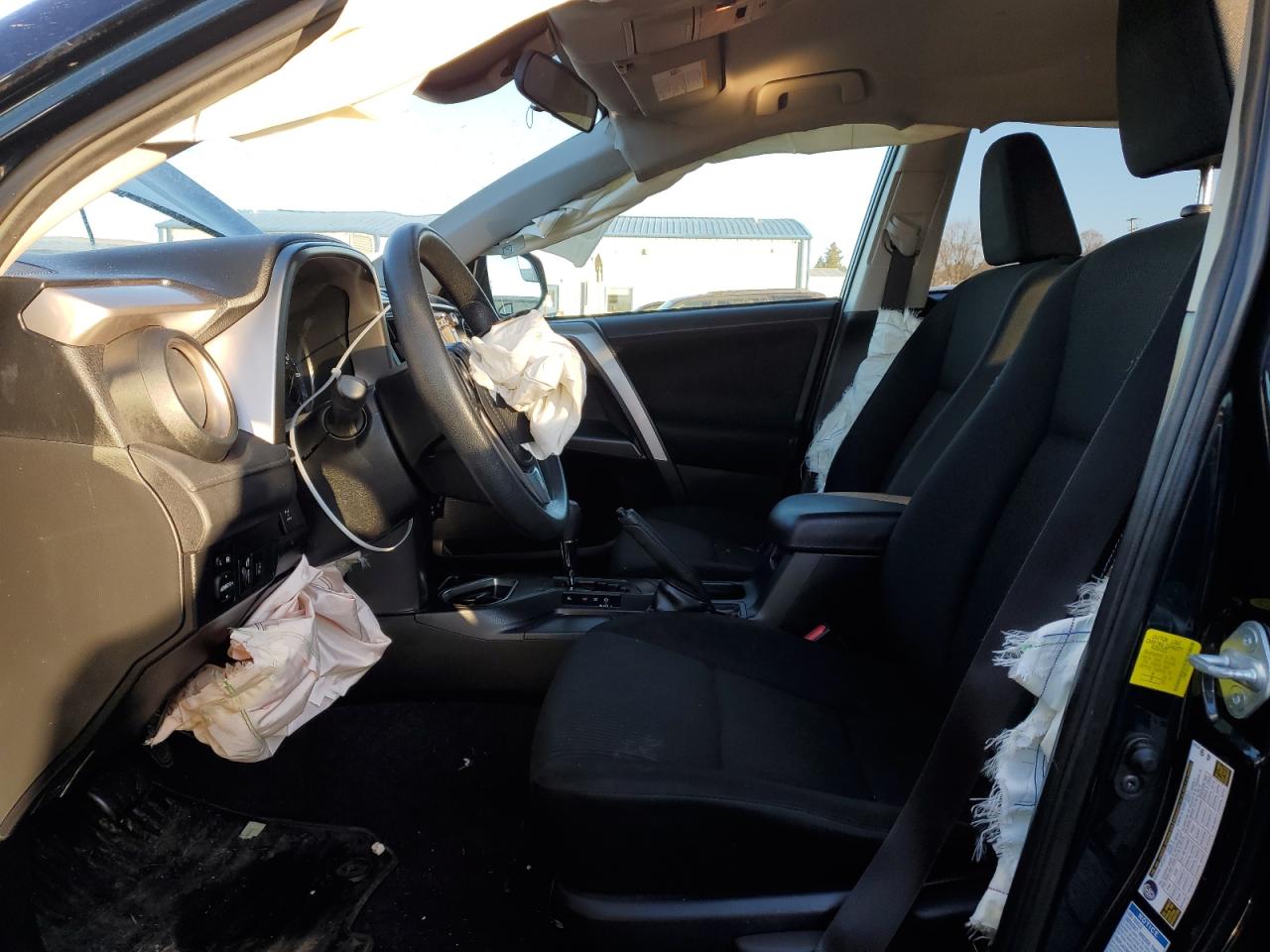 2017 Toyota RAV 4 - Image 7