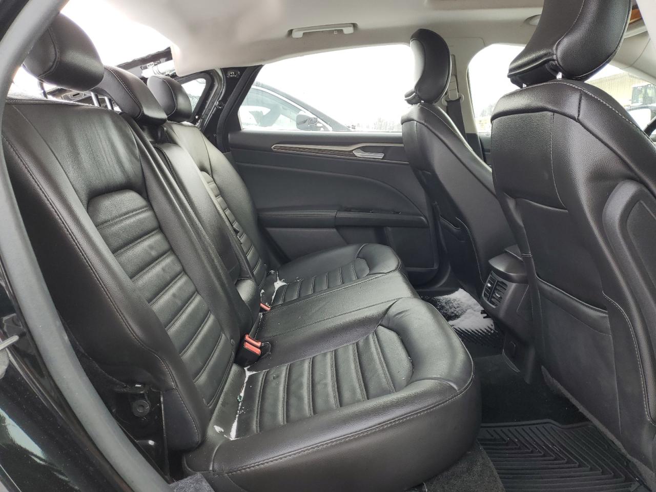 2016 Ford Fusion - Image 10