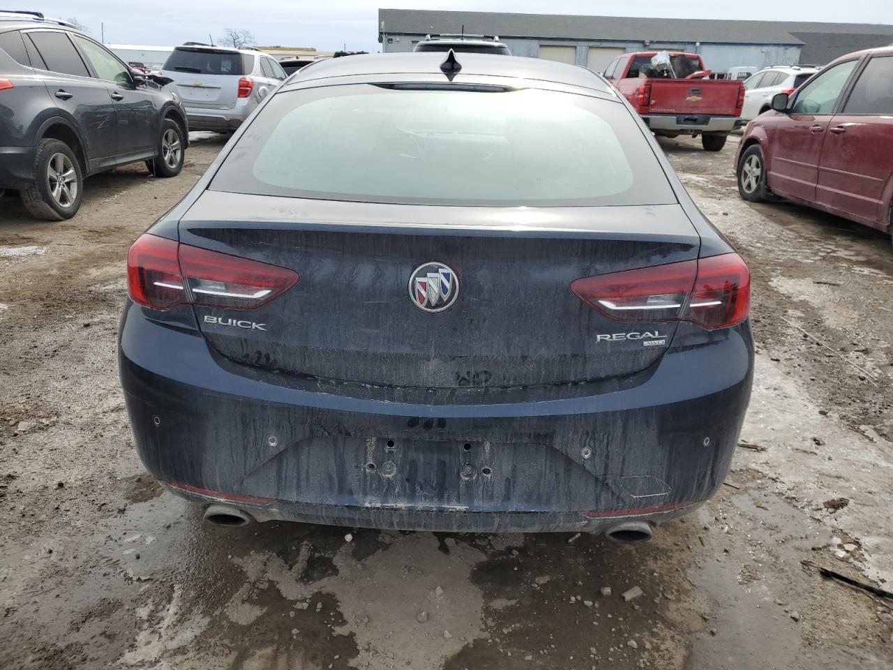 2018 Buick Regal - Image 6