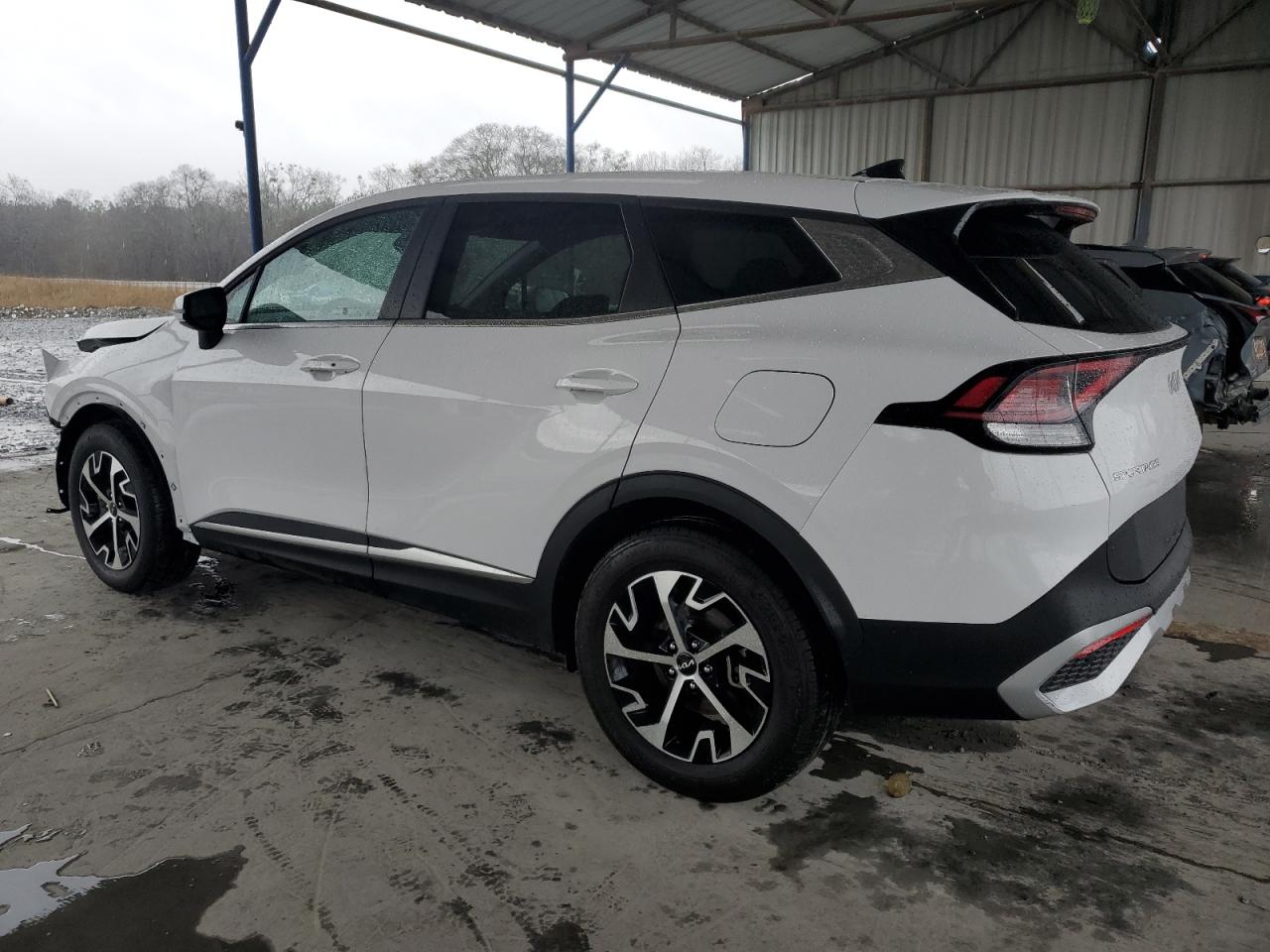 2024 Kia Sportage - Image 2