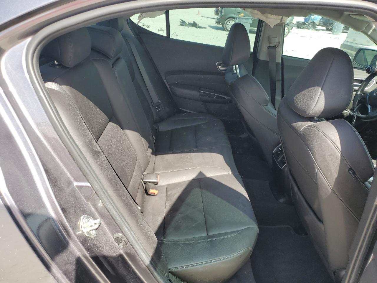 2020 Acura TLX - Image 10