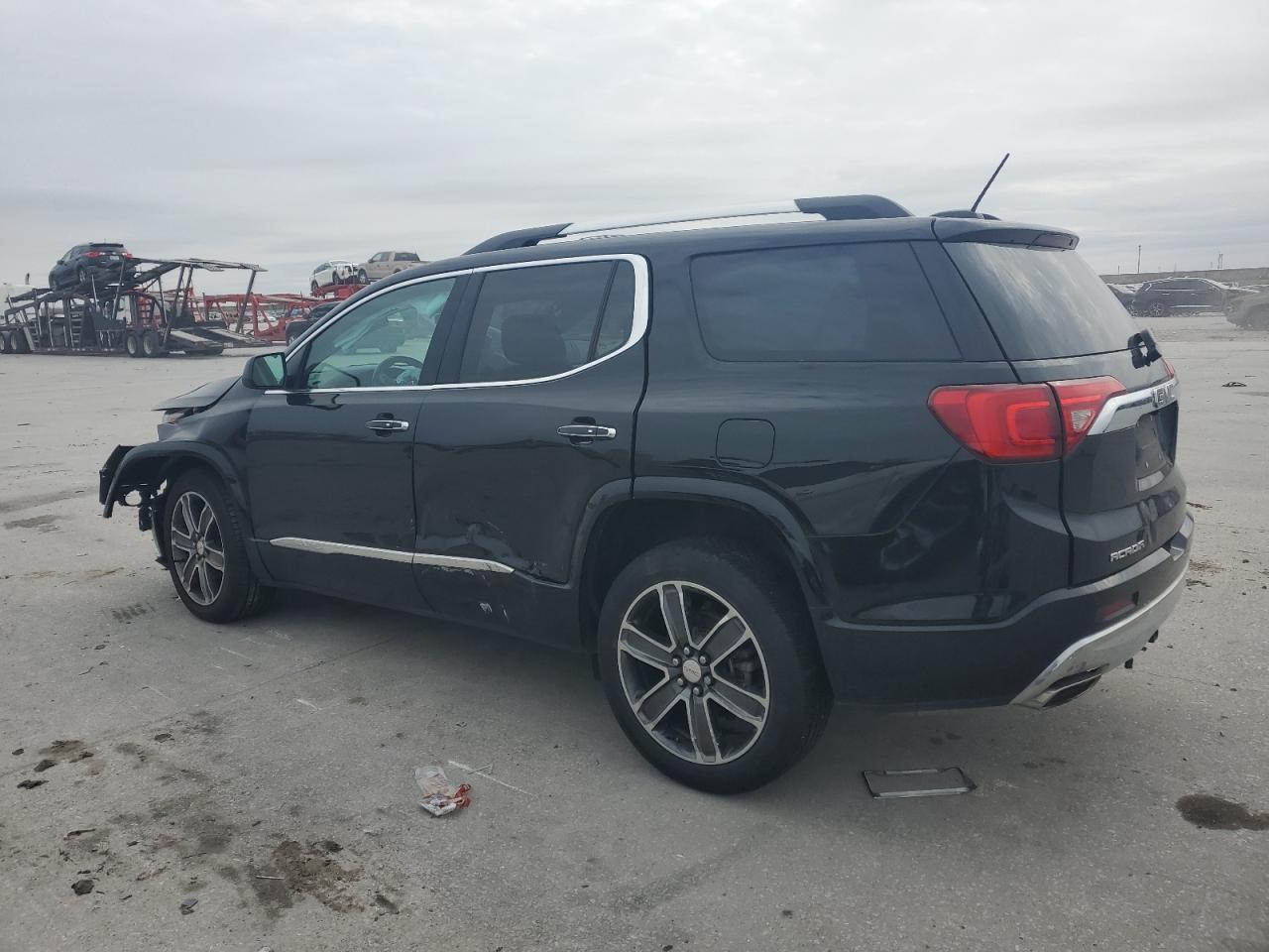 2017 GMC Acadia - Image 2