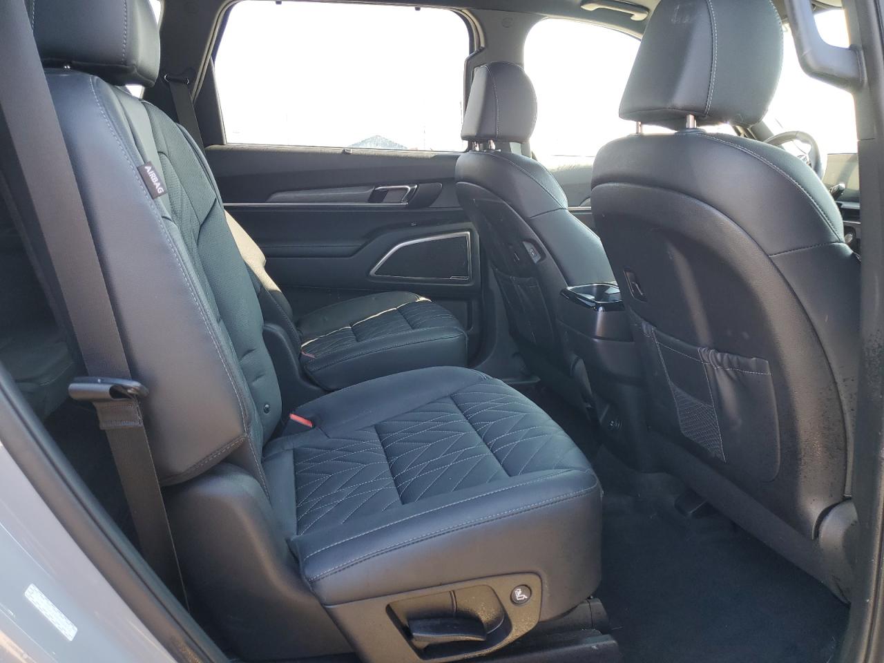 2024 Kia Telluride - Image 11