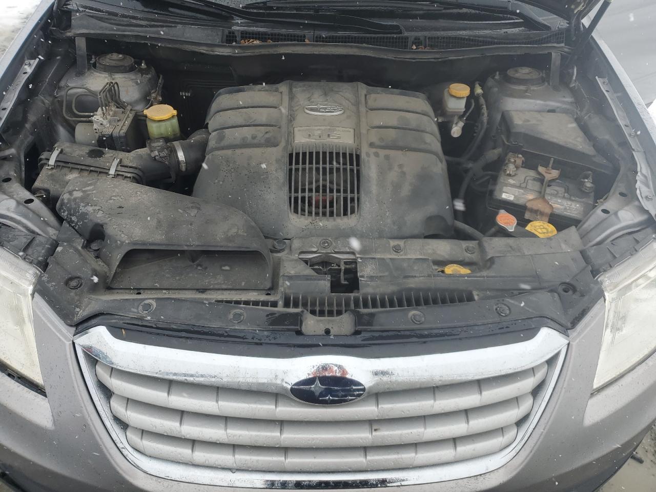 2009 Subaru Tribeca - Image 12