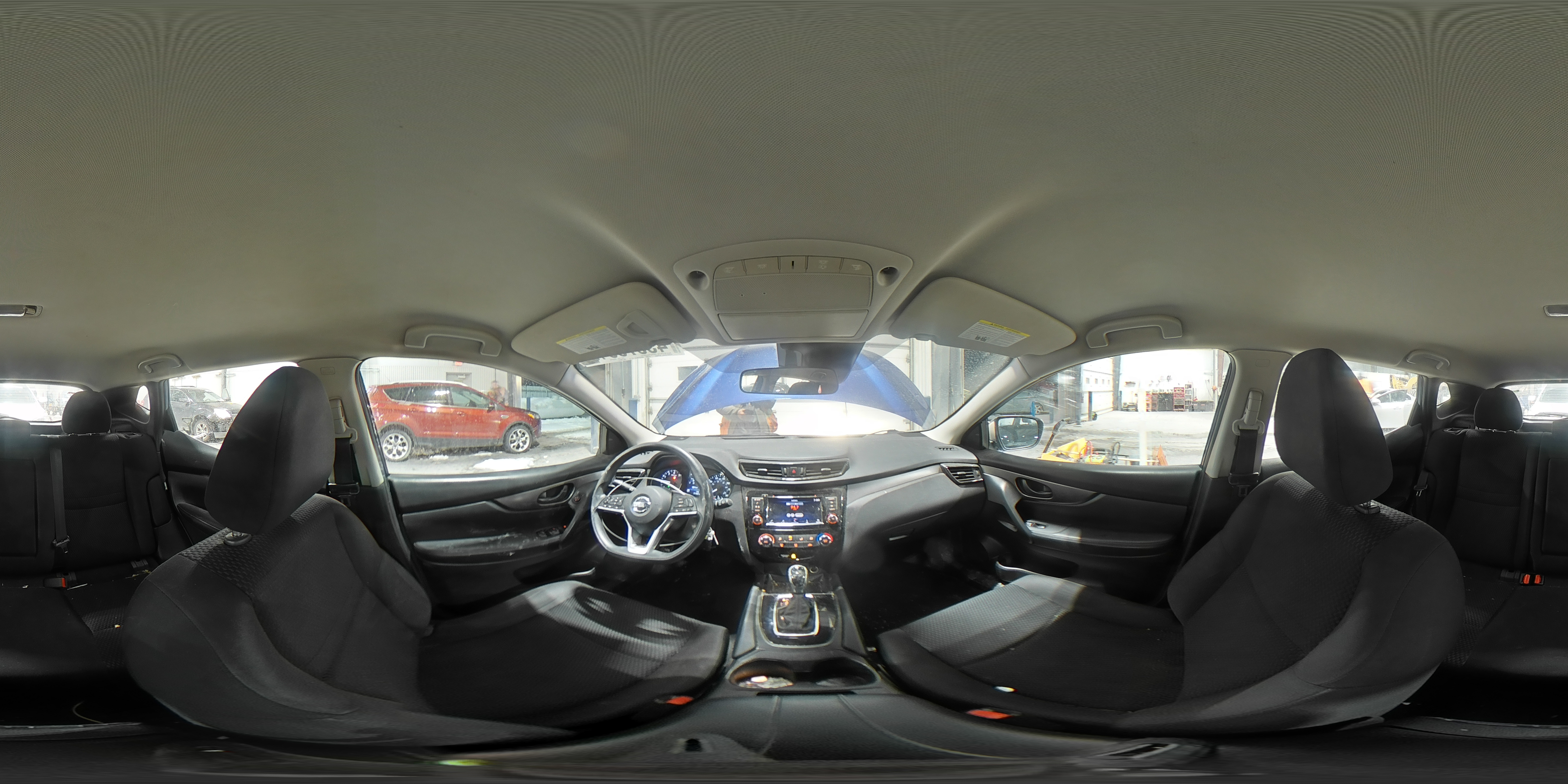 2020 Nissan Rogue - Image 13
