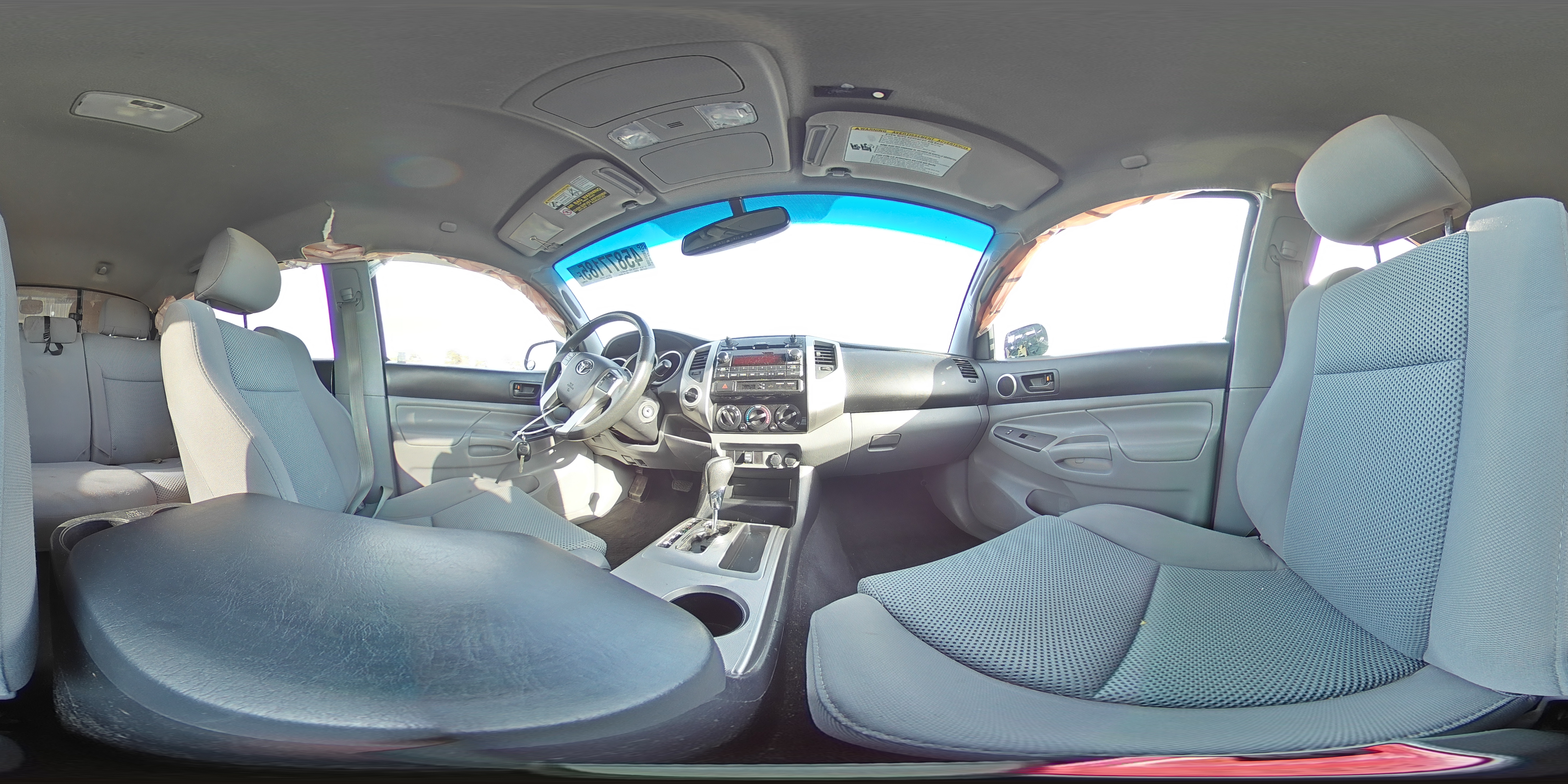 2012 Toyota Tacoma - Image 15