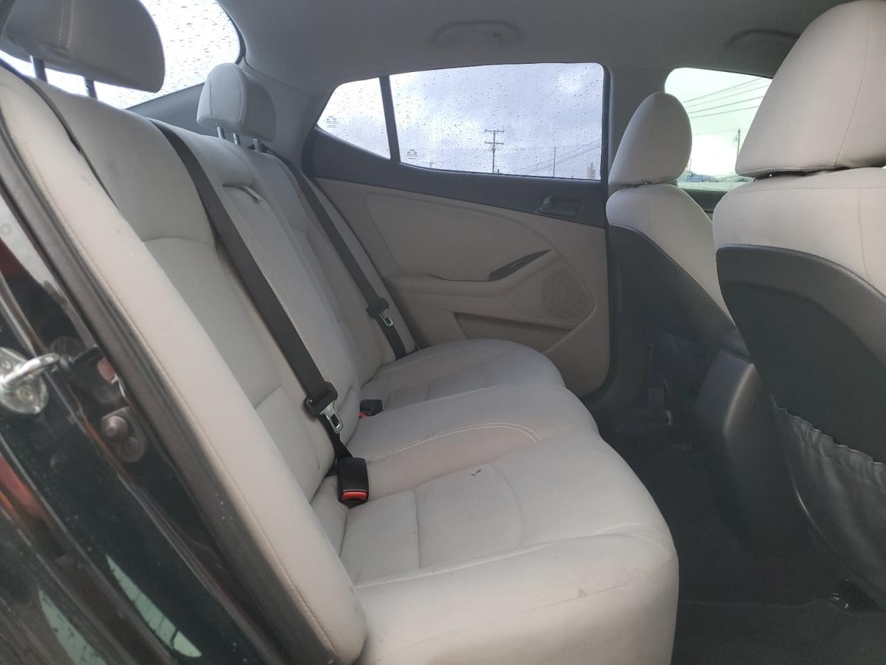 2015 Kia Optima - Image 10