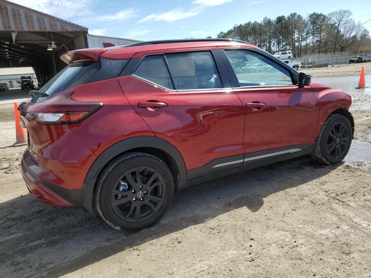 3N1CP5DV0RL560695 NISSAN KICKS 2024