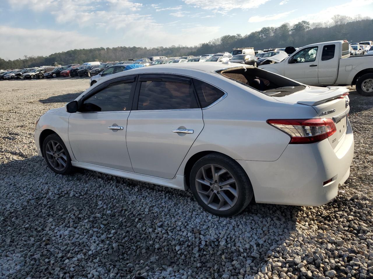2013 Nissan Sentra - Image 2
