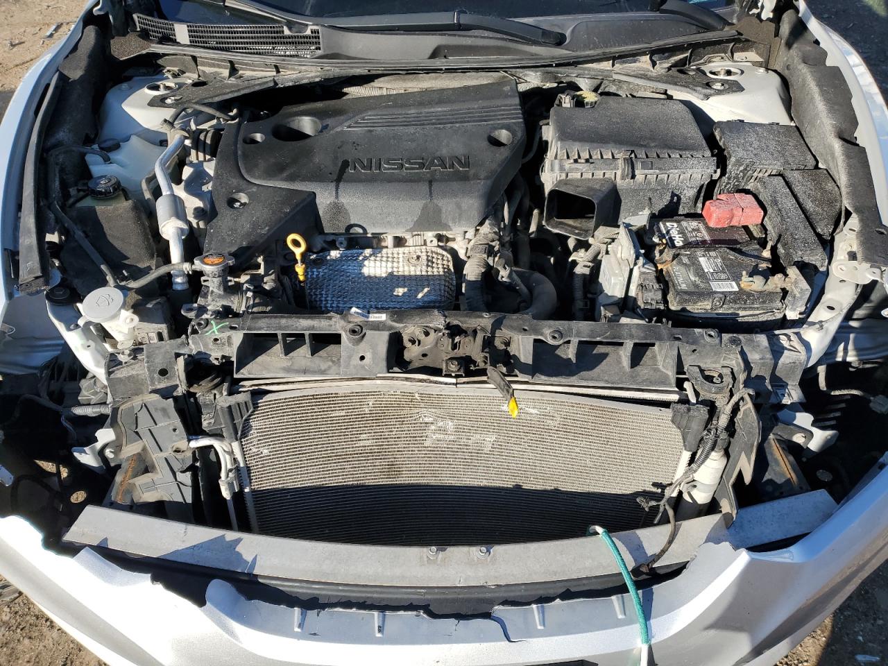 2017 Nissan Altima - Image 11