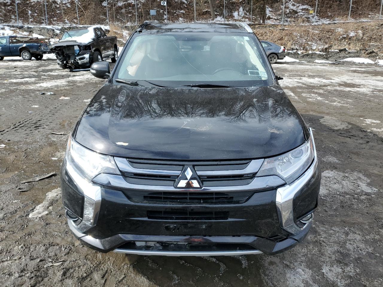 2018 Mitsubishi Outlander - Image 5