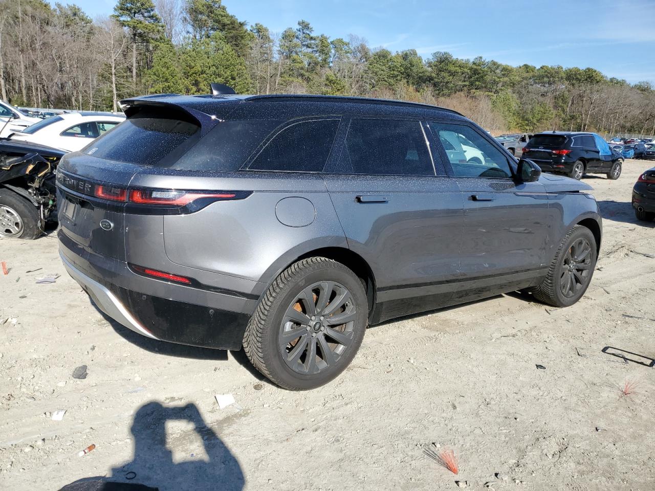 2019 Land Rover Range Rover - Image 3