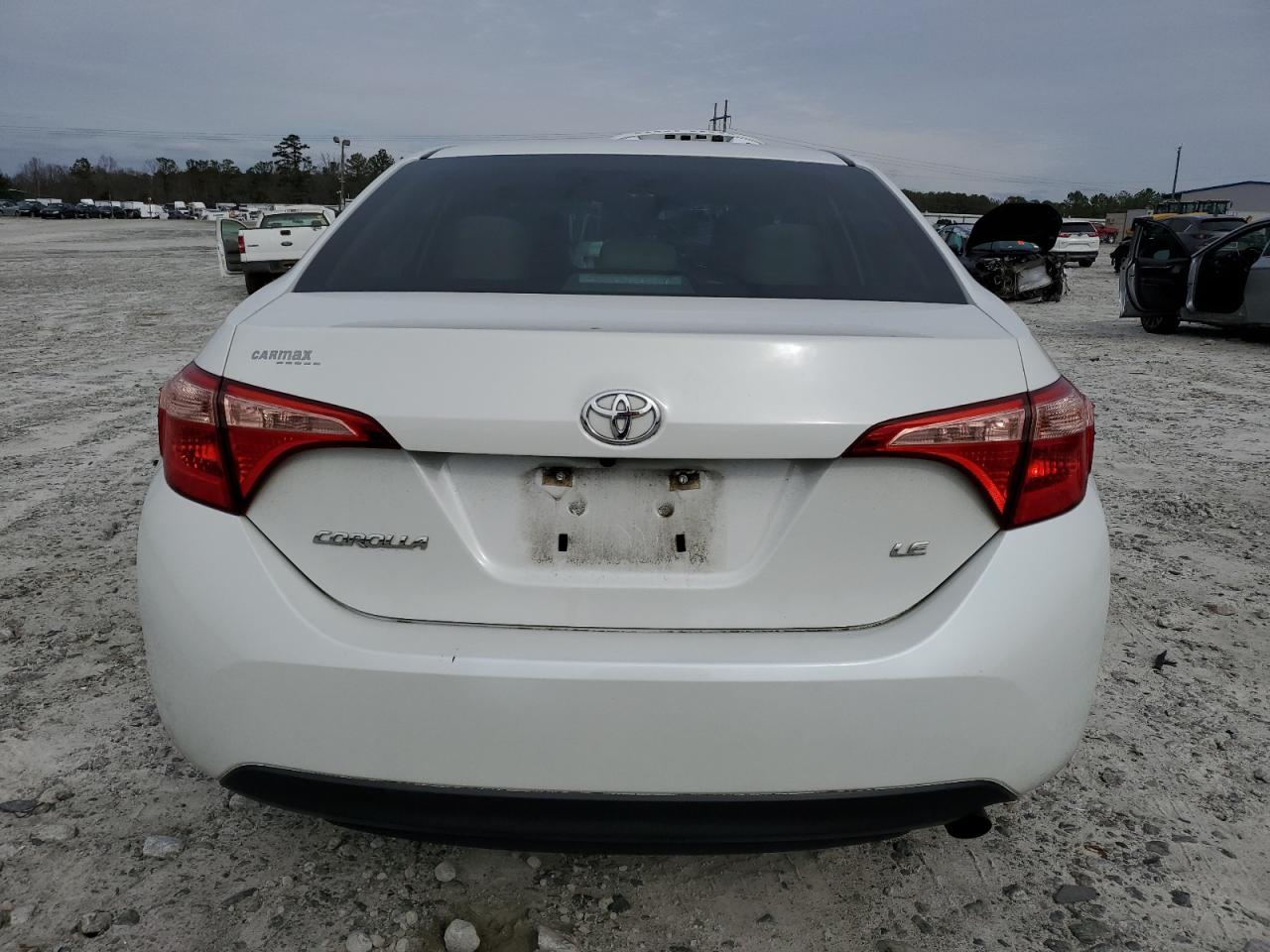 2018 Toyota Corolla - Image 6
