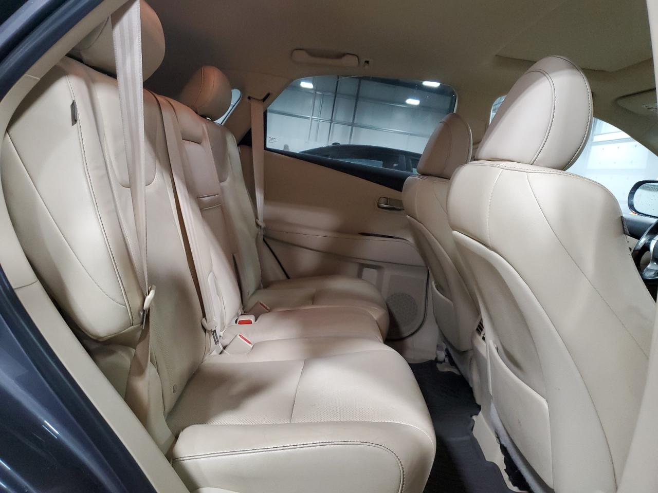 2015 Lexus RX - Image 12