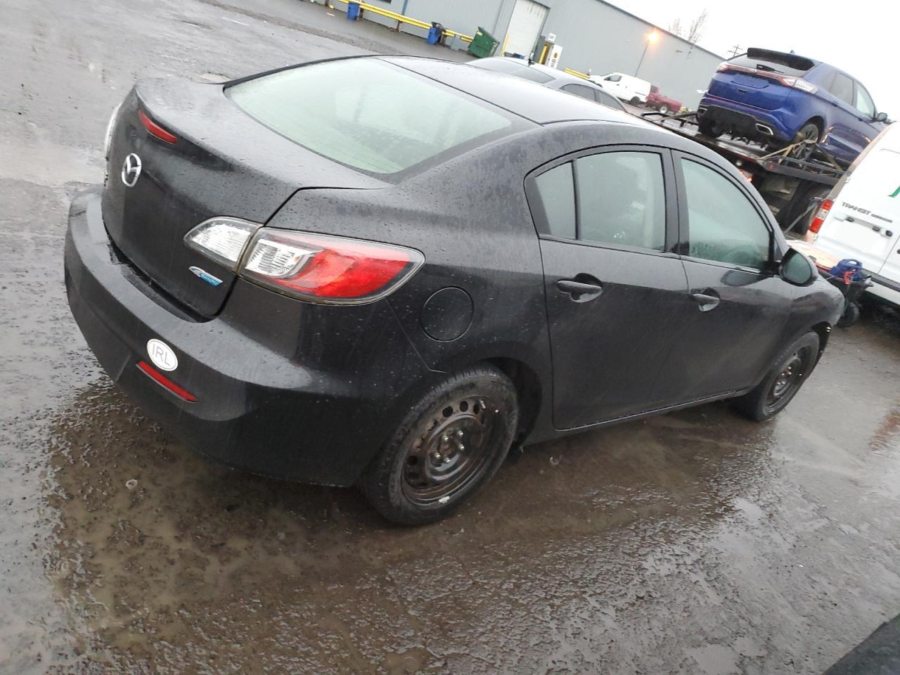 2013 Mazda 3 - Image 3