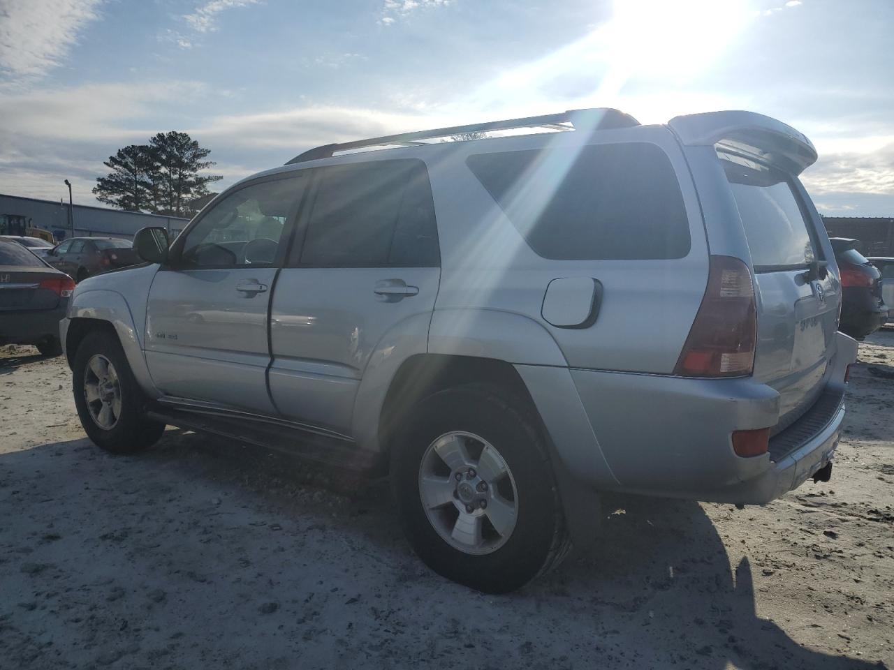 2004 Toyota 4Runner - Image 2