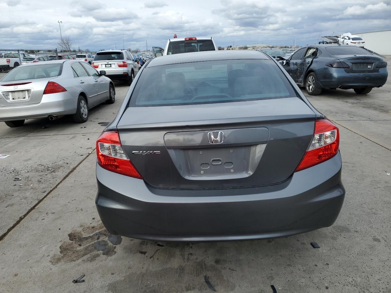 2012 Honda Civic - Image 6