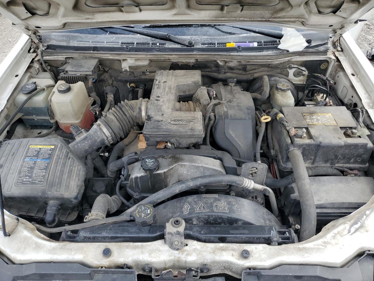 2010 GMC Canyon - Image 11