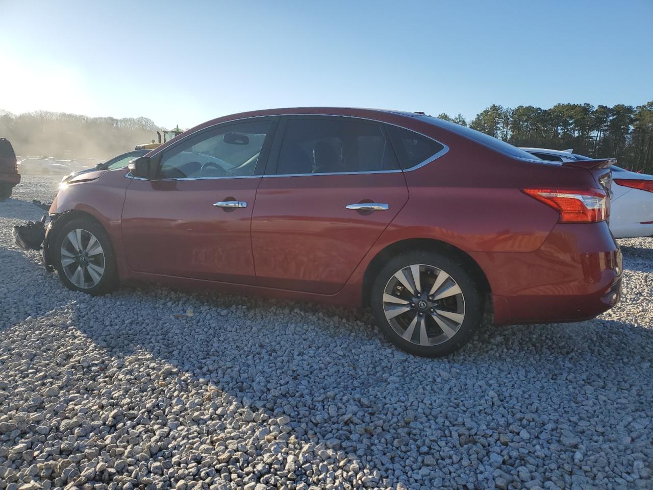 2016 Nissan Sentra - Image 2
