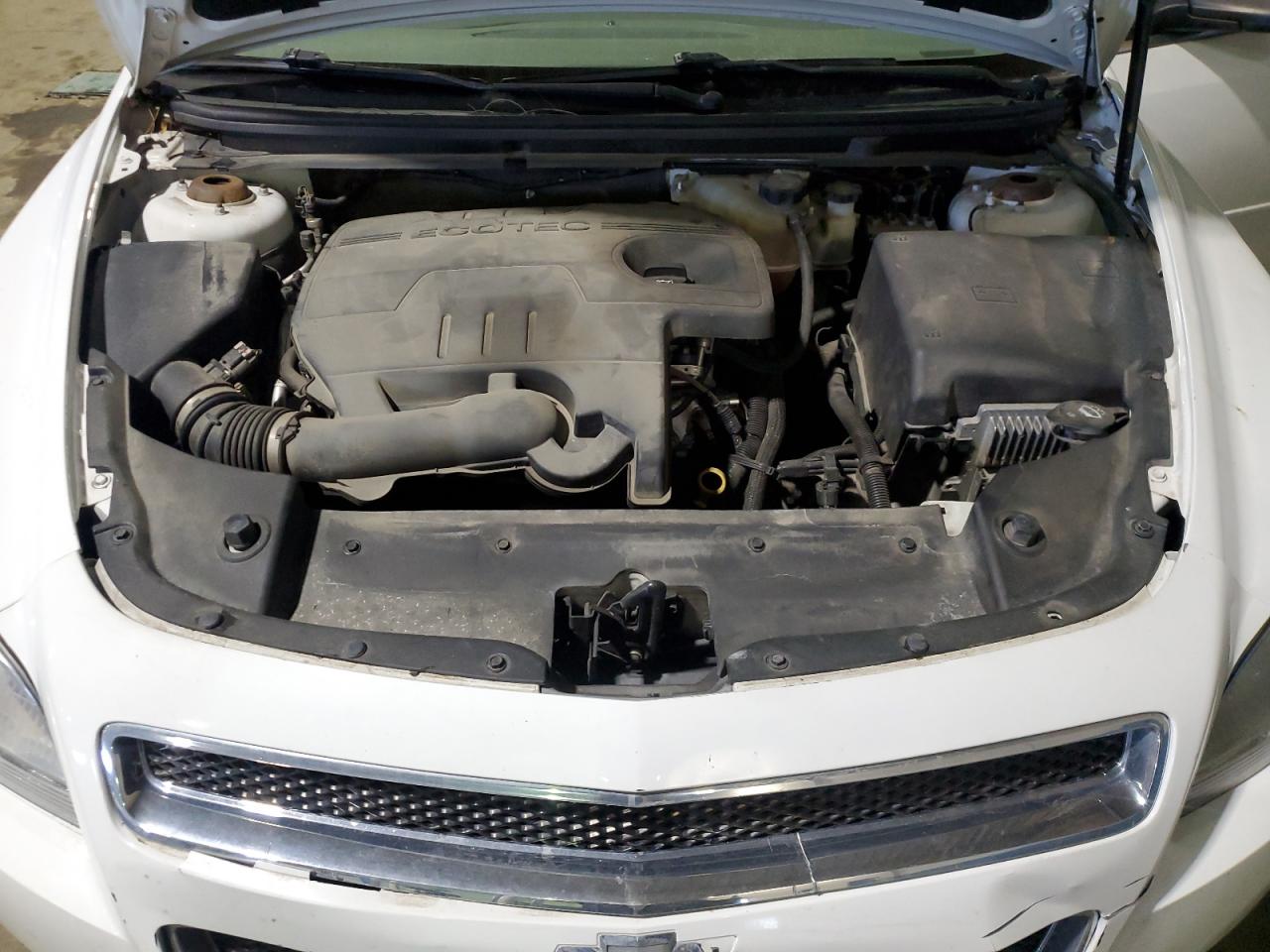 2012 Chevrolet Malibu - Image 11