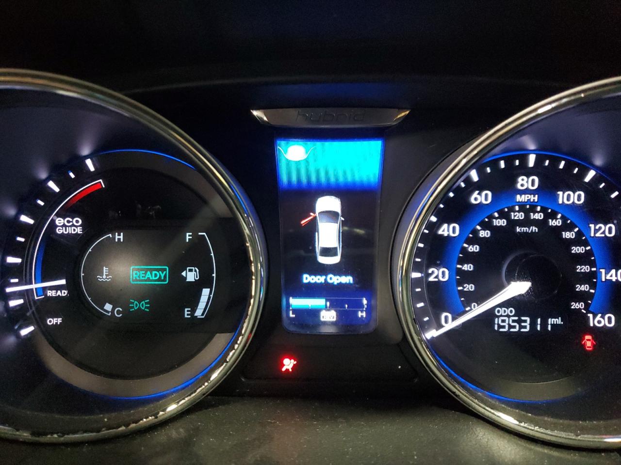 2012 Hyundai Sonata - Image 9