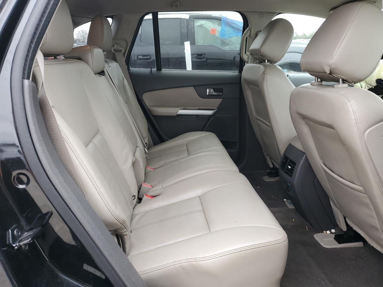 2014 Ford Edge - Image 11