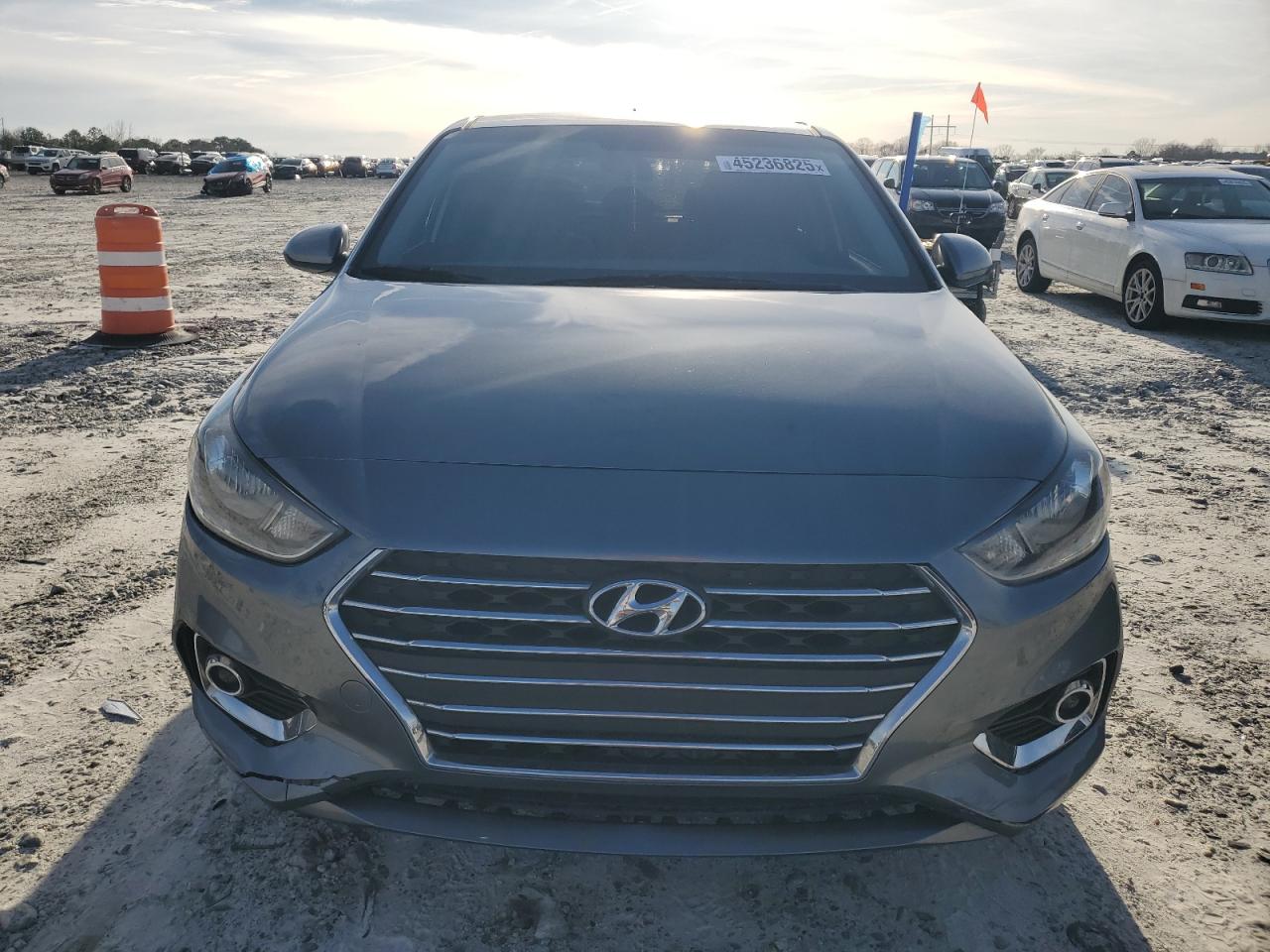 2020 Hyundai Accent - Image 5