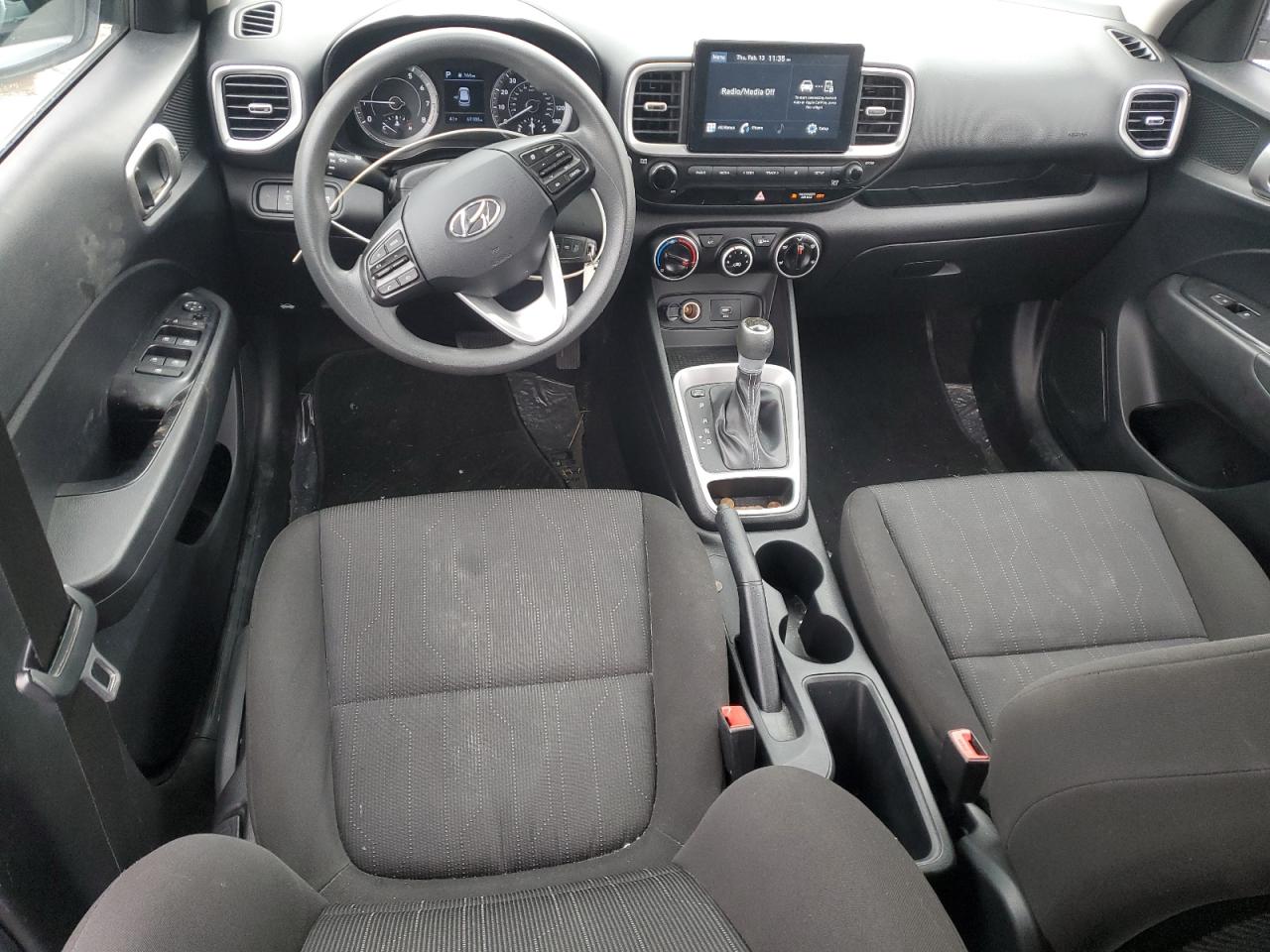 2021 Hyundai Venue - Image 8