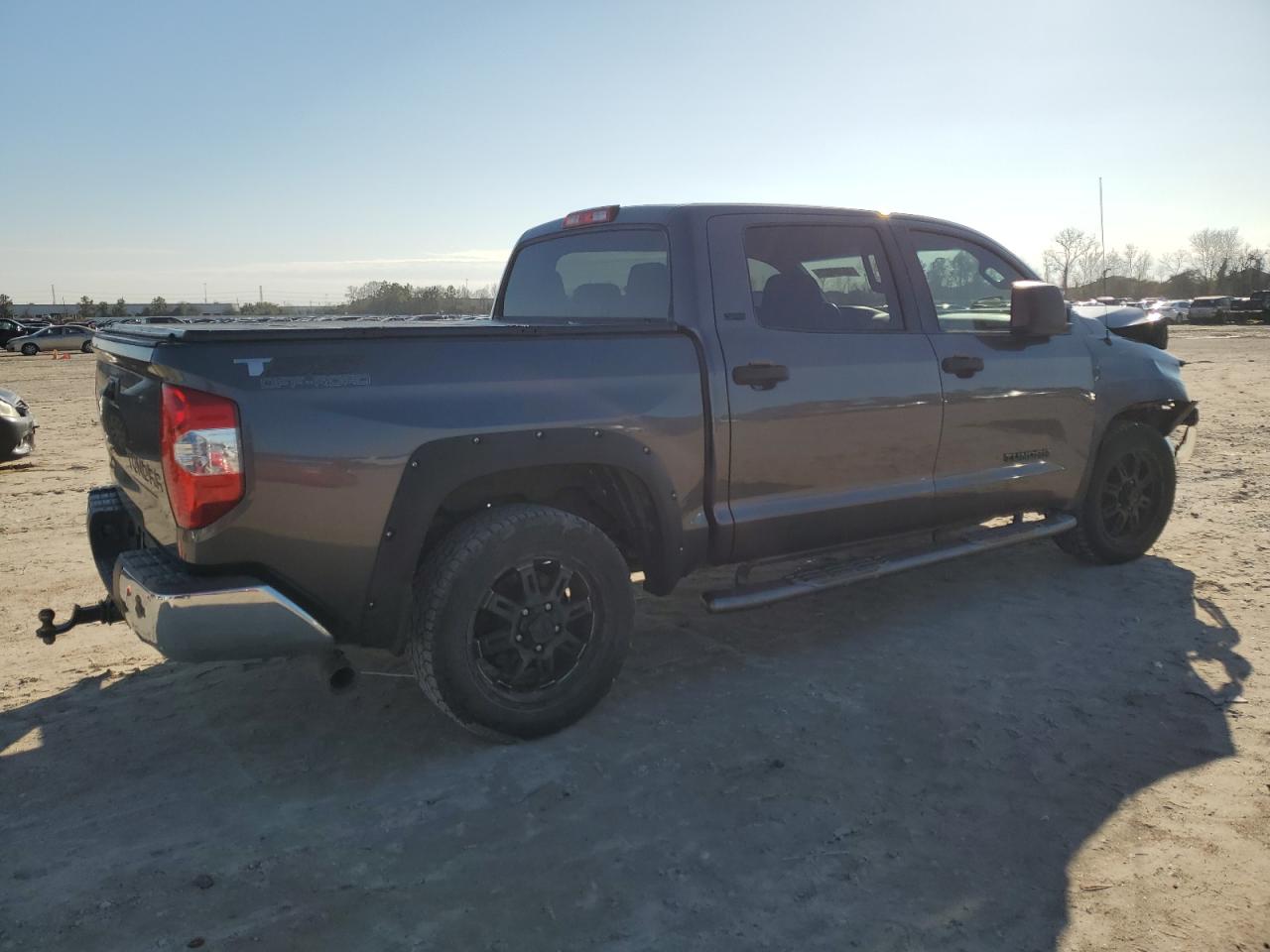 2017 Toyota Tundra - Image 3