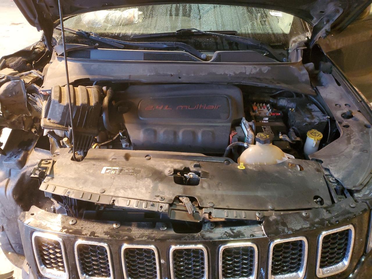 2017 Jeep Compass - Image 14