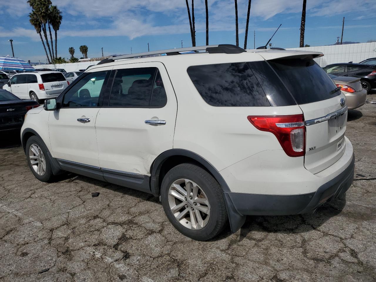 2011 Ford Explorer - Image 2