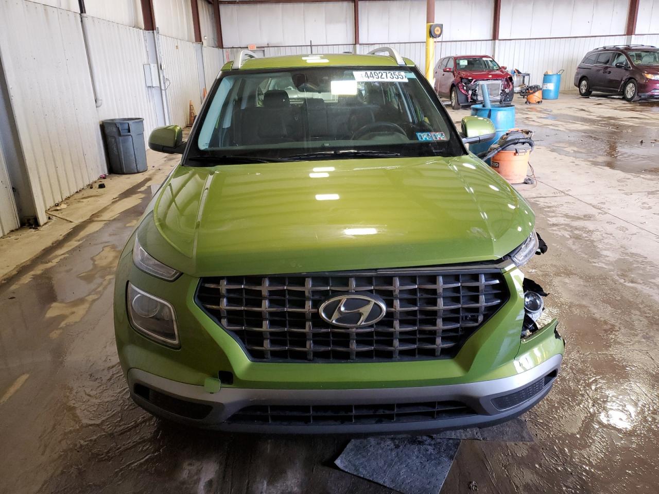 2024 Hyundai Venue - Image 5