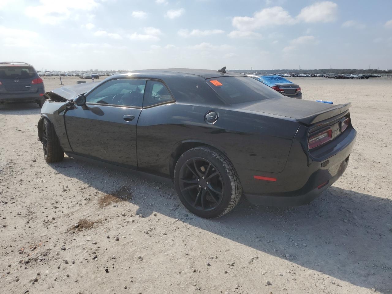 2016 Dodge Challenger - Image 2