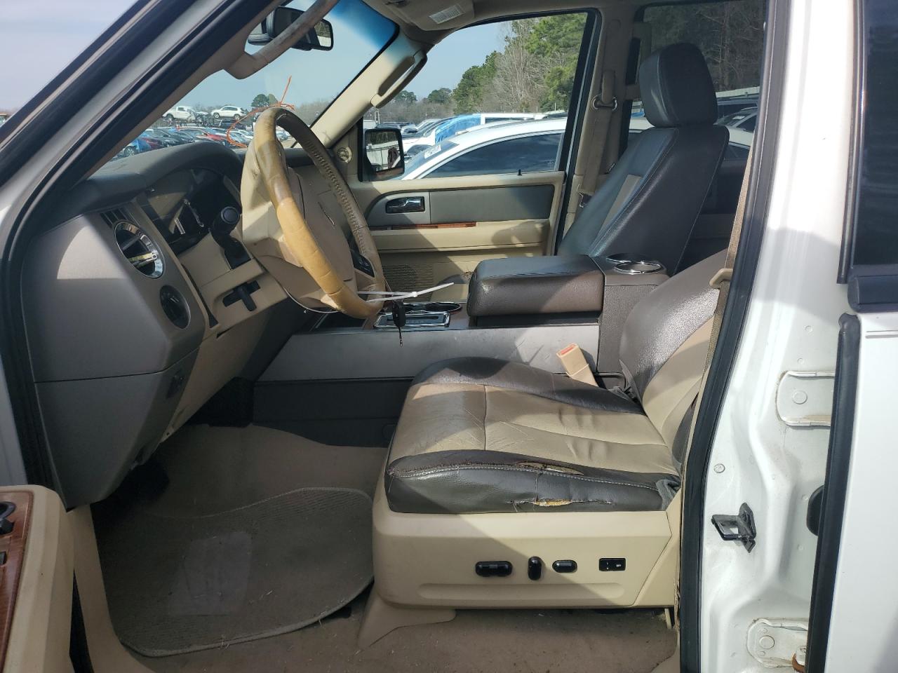 2007 Ford Expedition - Image 7