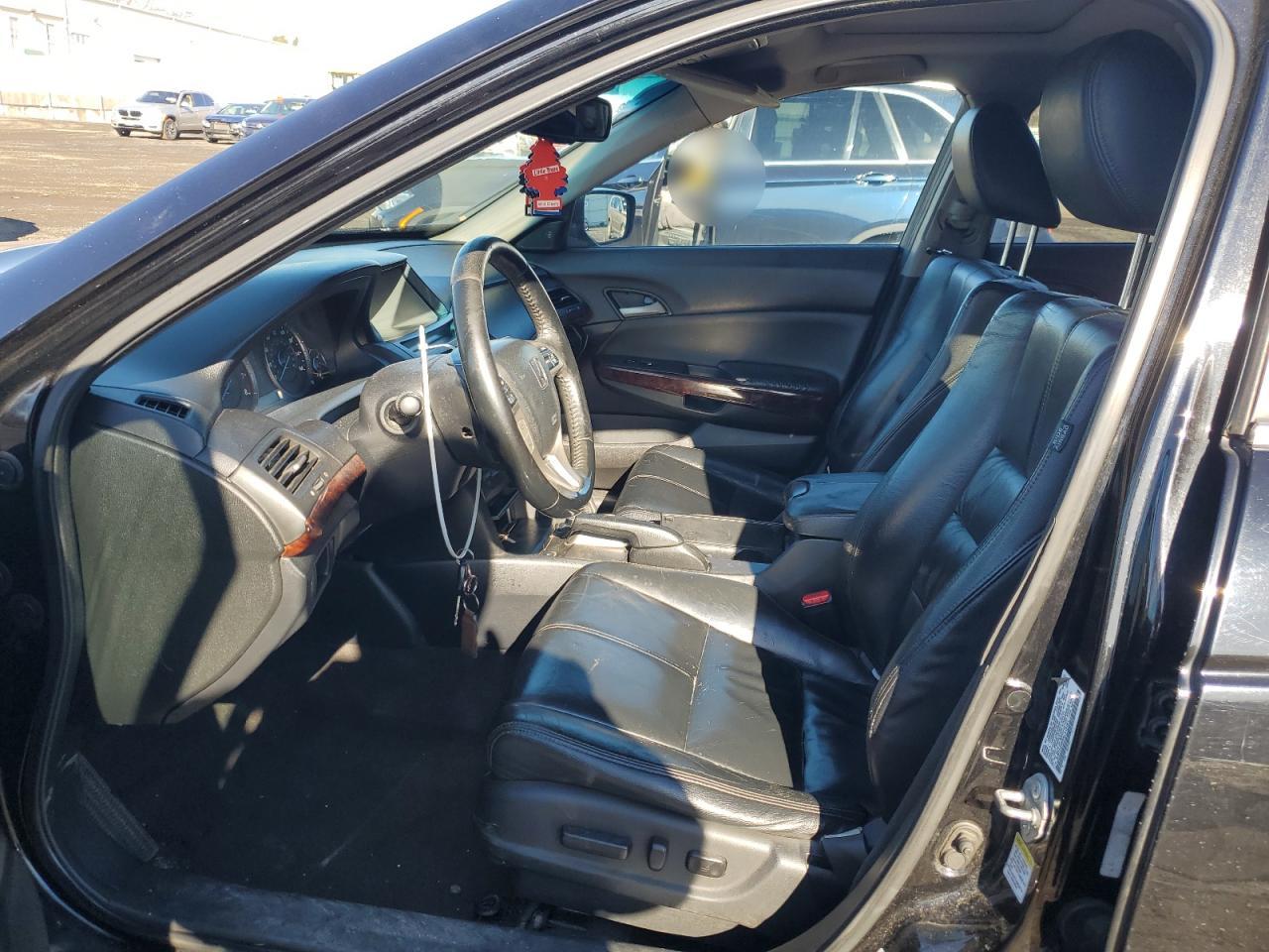 2010 Honda Accord - Image 7