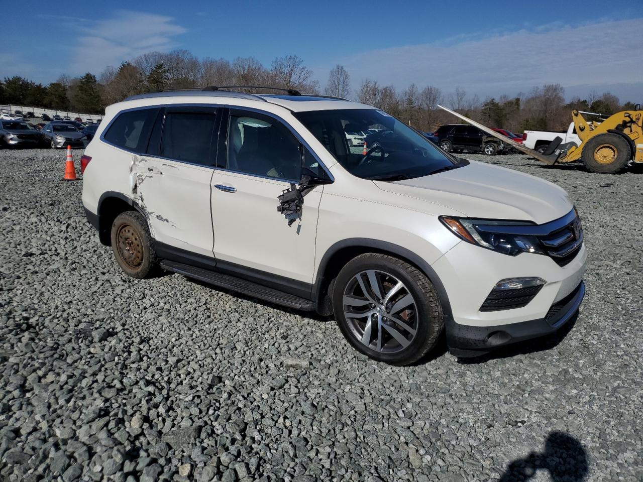 2017 Honda Pilot - Image 4