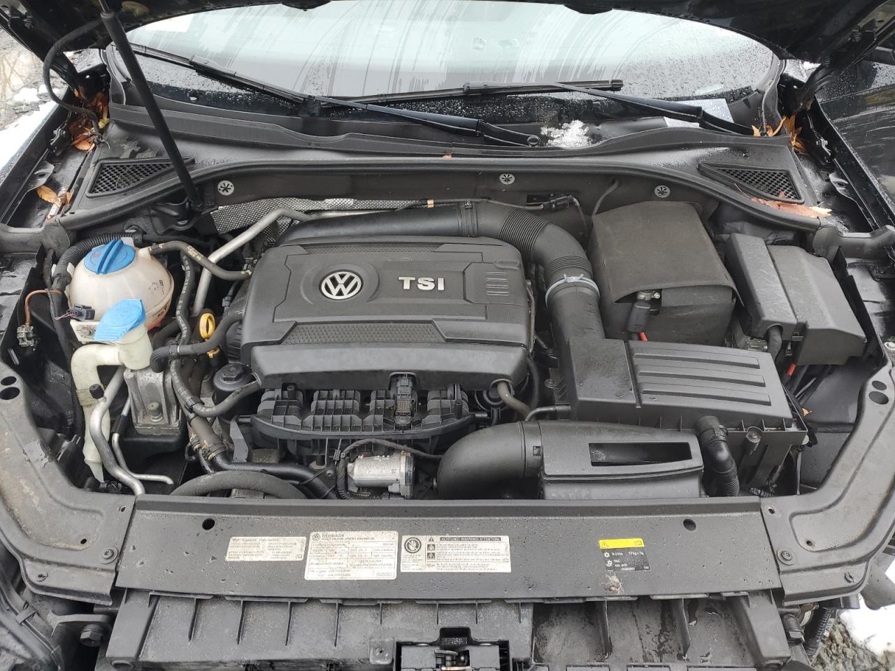 2016 Volkswagen Passat - Image 11