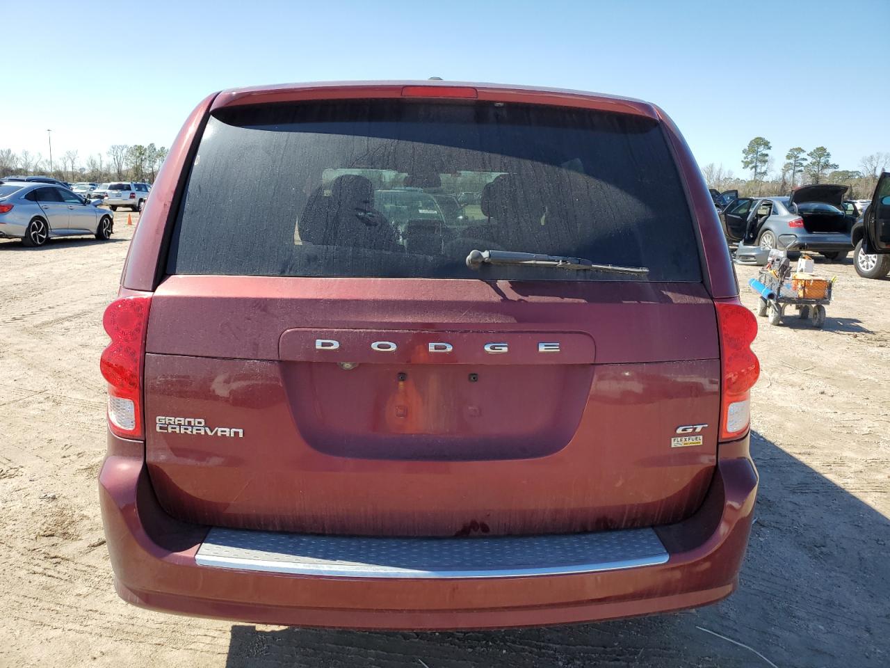2019 Dodge Caravan - Image 6