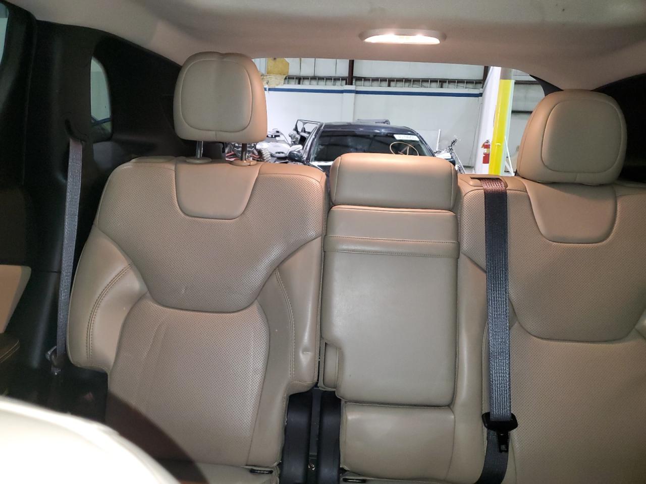 2016 Jeep Grand Cherokee - Image 10