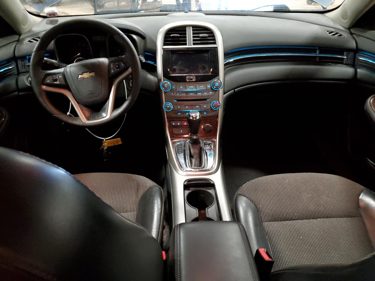 2013 Chevrolet Malibu - Image 8
