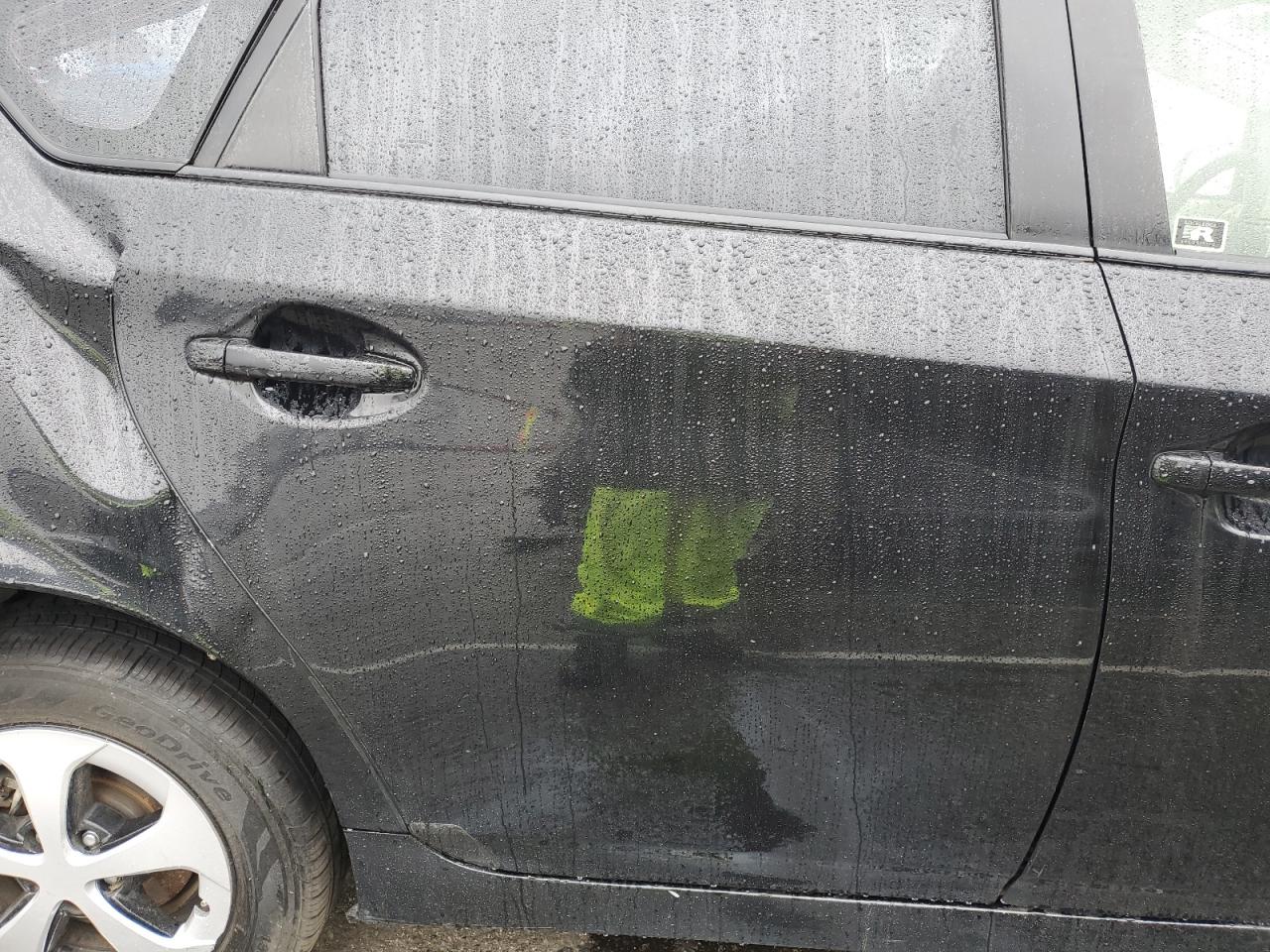 2013 Toyota Prius - Image 10