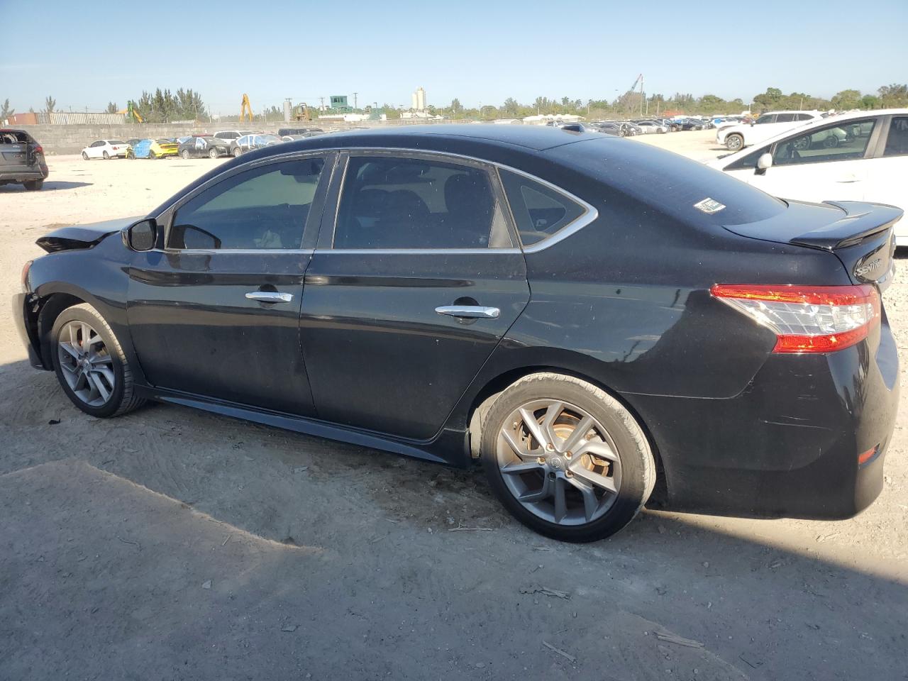 2013 Nissan Sentra - Image 2