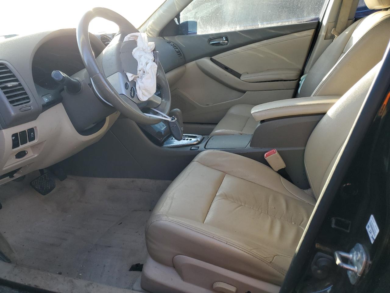 2012 Nissan Altima - Image 7