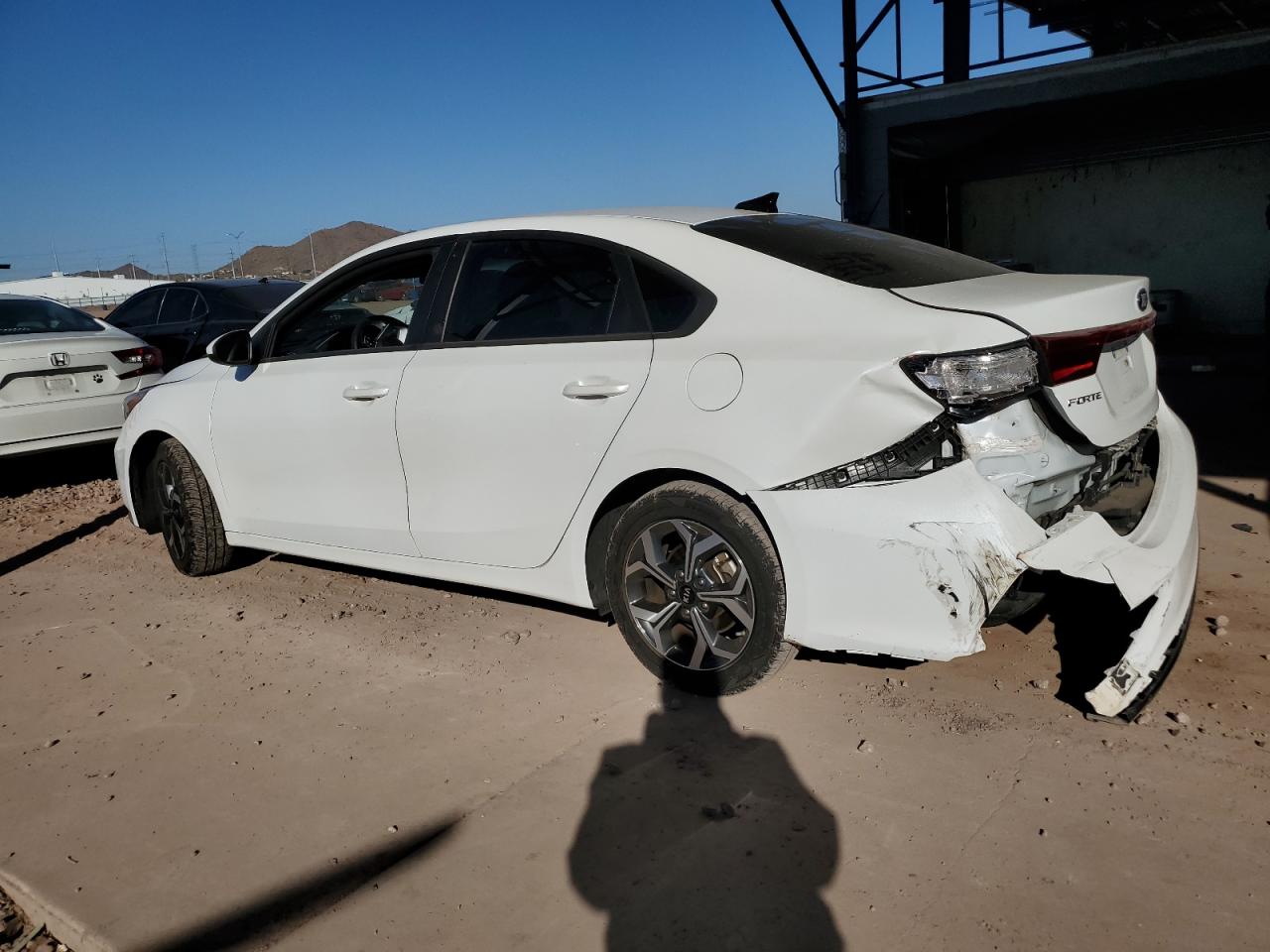 2021 Kia Forte - Image 2