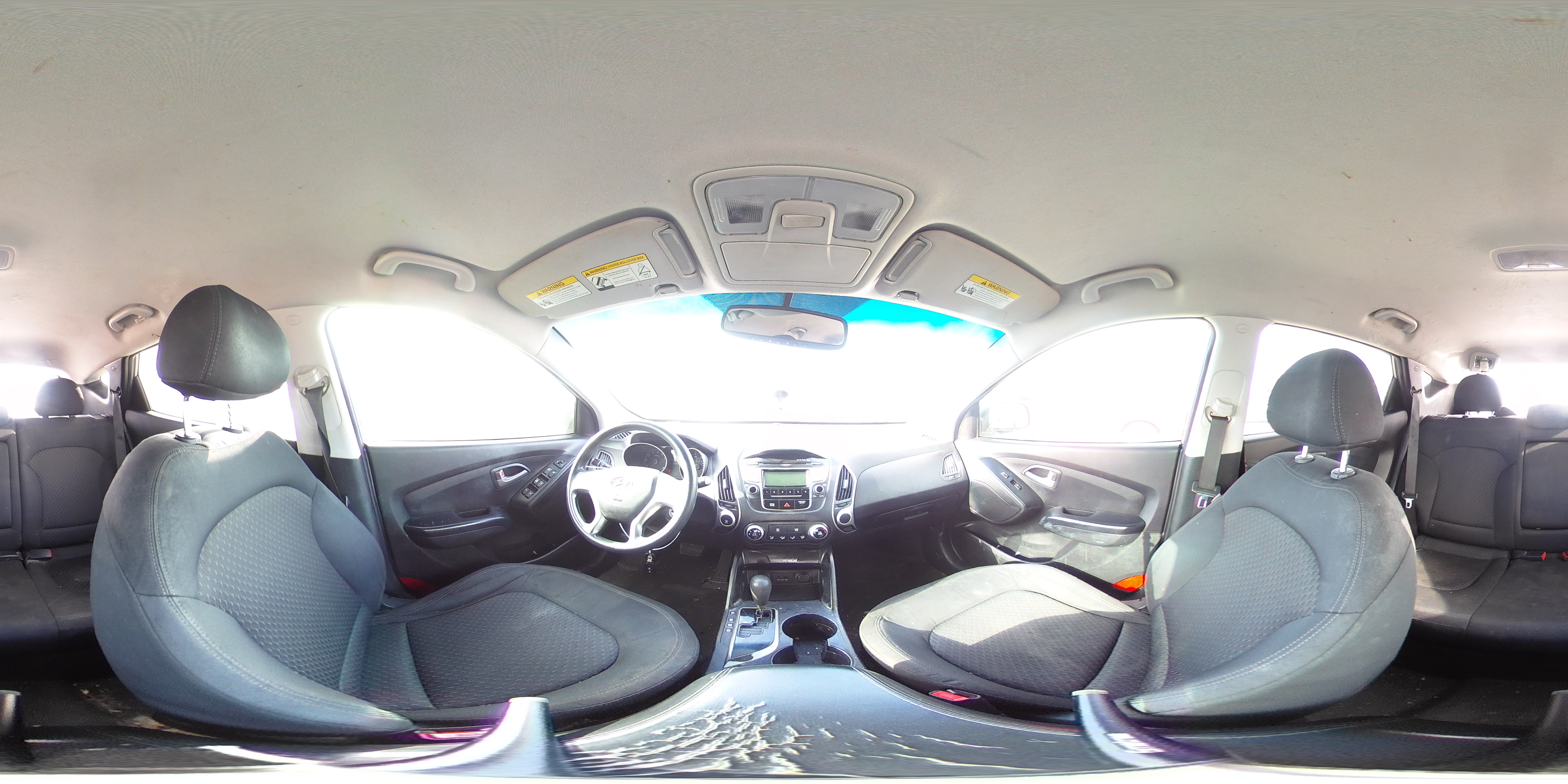 2012 Hyundai Tucson - Image 13