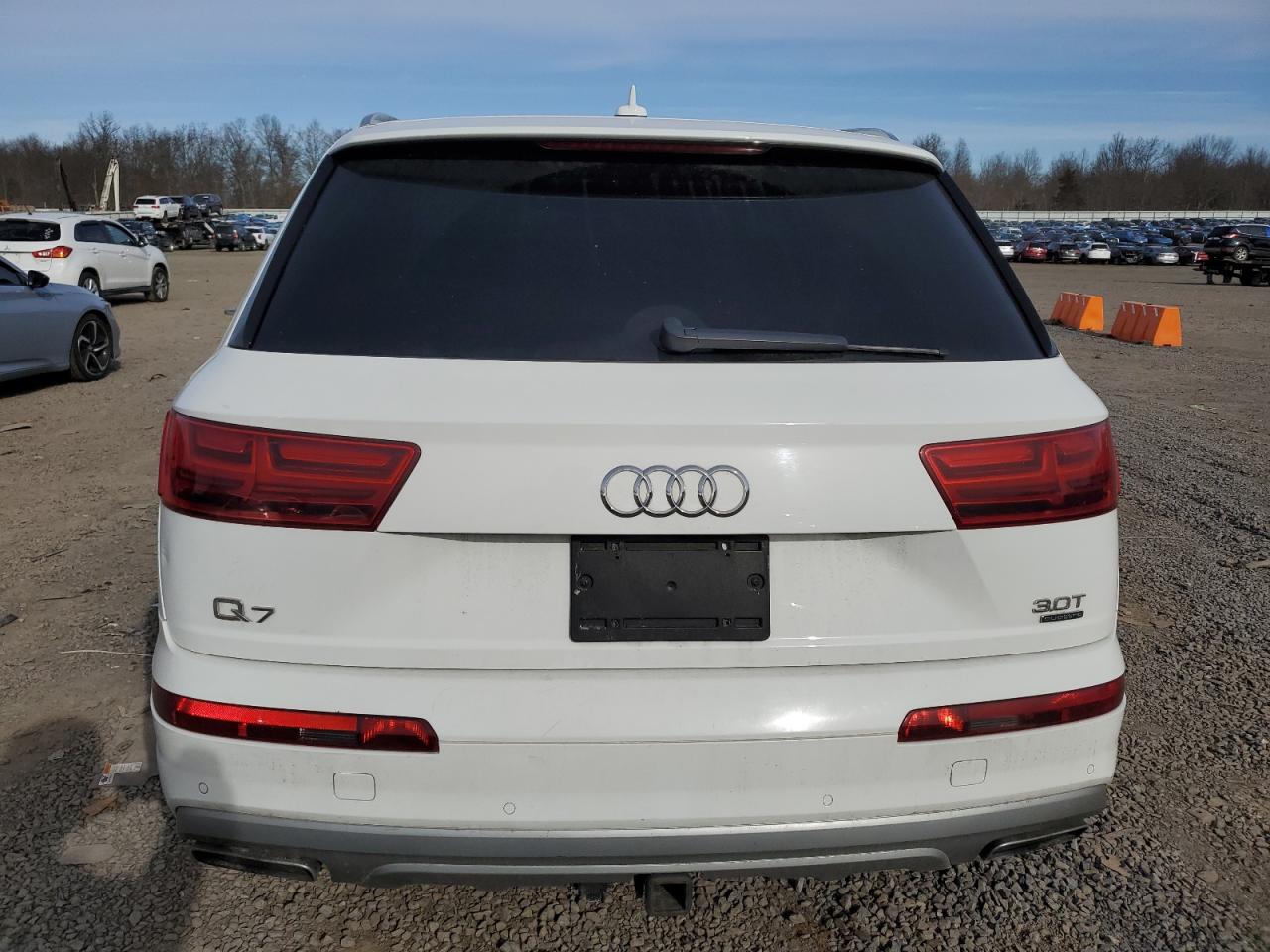 2017 Audi Q7 - Image 6
