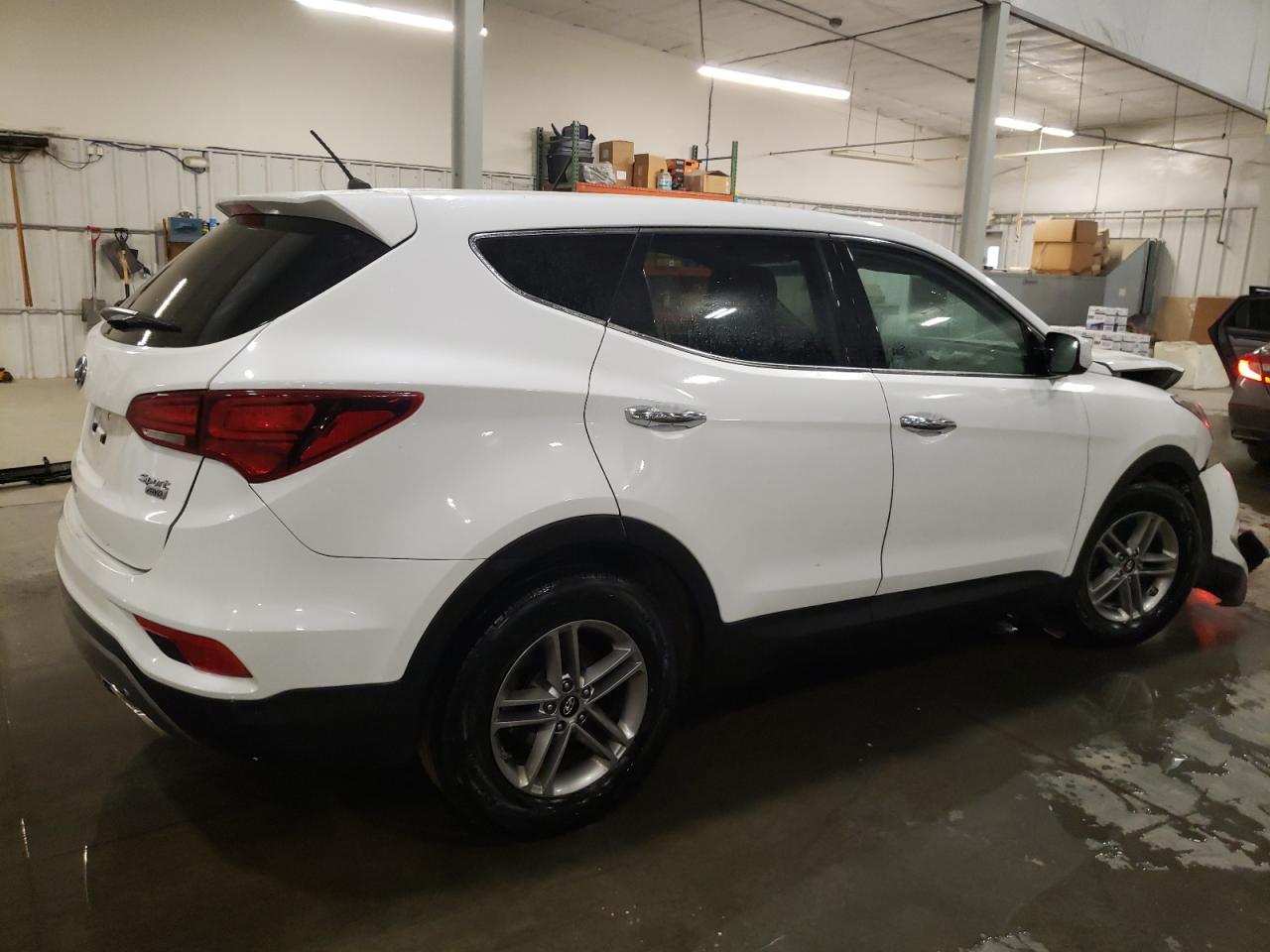 2018 Hyundai Santa Fe - Image 3