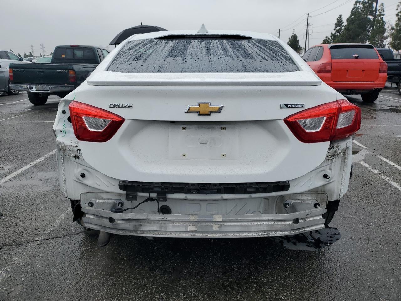 2016 Chevrolet Cruze - Image 6