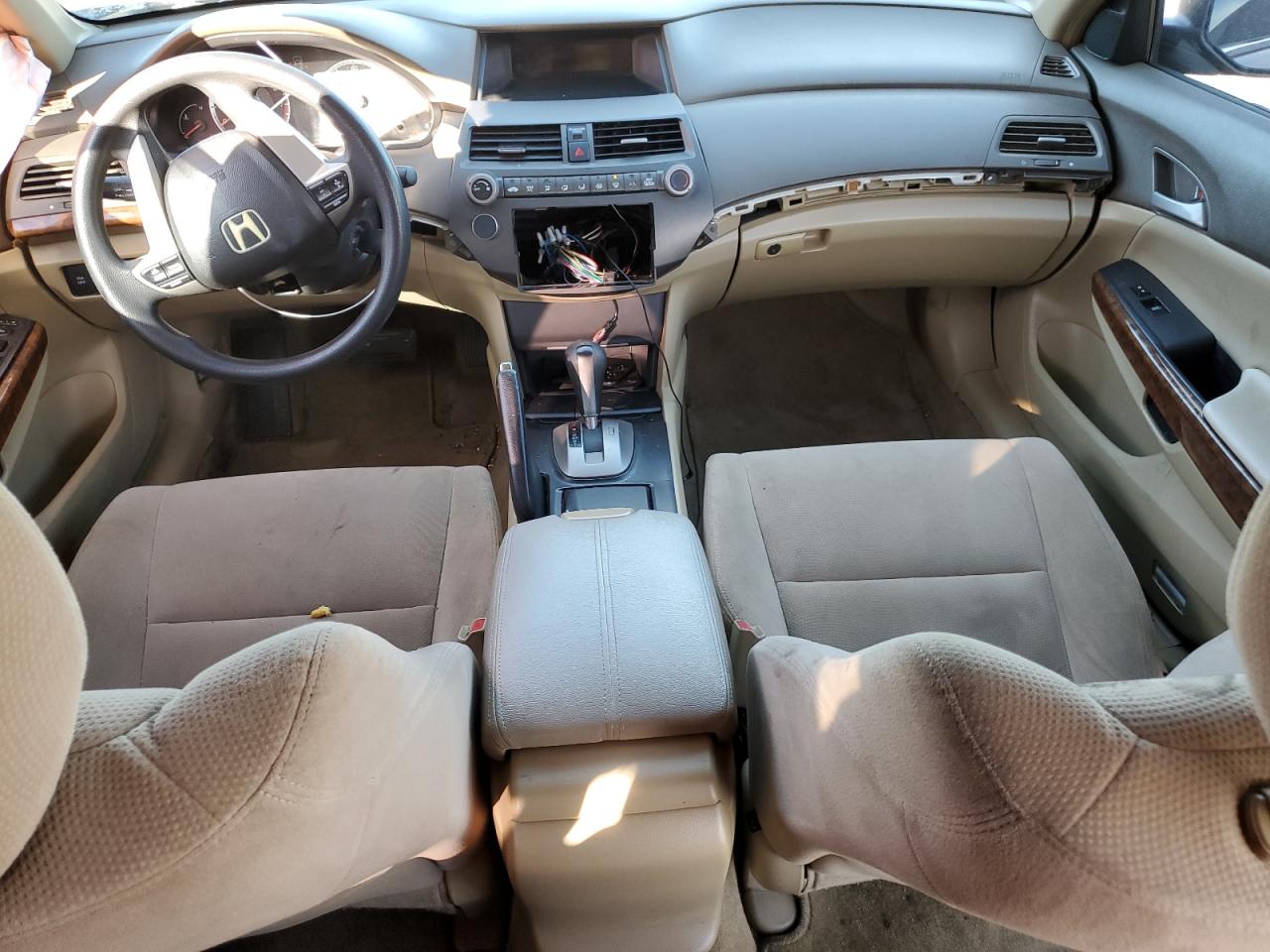 2009 Honda Accord - Image 8